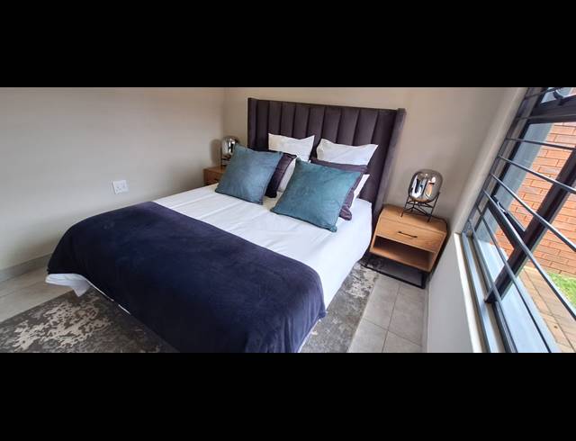 3 BEDROOM SECTIONAL TITLE FOR SALE IN BOARDWALK VILLAS